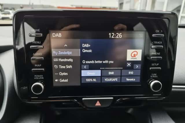 Toyota Yaris (2024) thumbnail 14