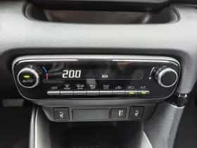 Toyota Yaris (2024) thumbnail 17