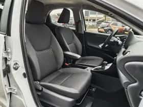 Toyota Yaris (2024) thumbnail 26