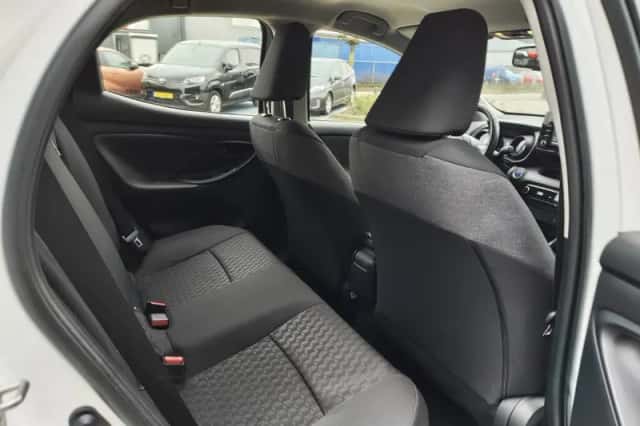 Toyota Yaris (2024) thumbnail 27