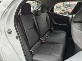 Toyota Yaris (2024) thumbnail 28