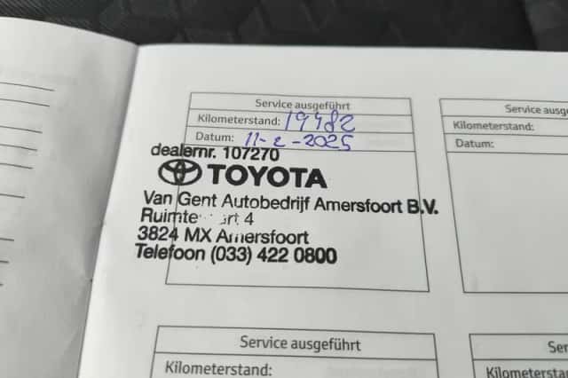 Toyota Yaris (2024) thumbnail 36