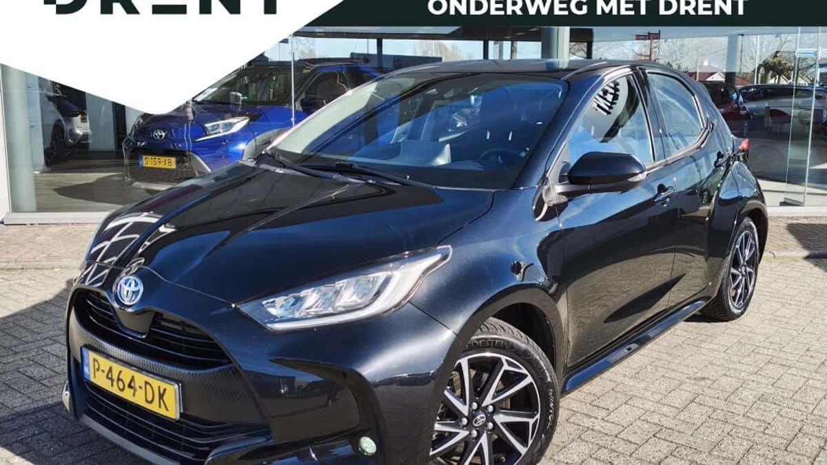 Toyota Yaris (2022) — foto 1