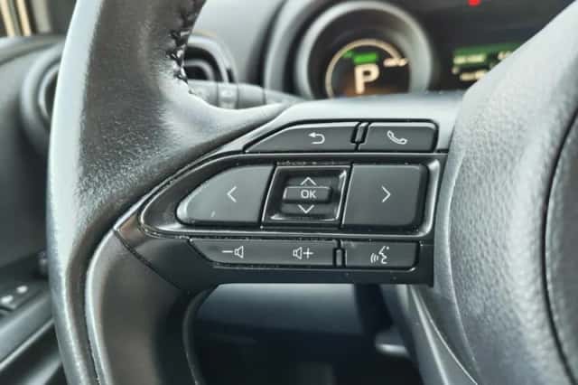 Toyota Yaris (2022) thumbnail 13