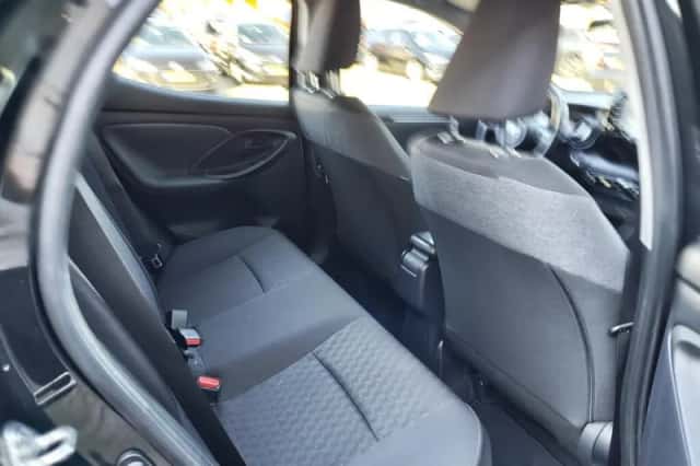 Toyota Yaris (2022) thumbnail 27