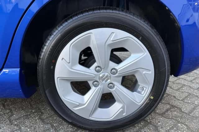 Suzuki Swift (2025) thumbnail 40