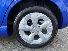 Suzuki Swift (2025) thumbnail 40
