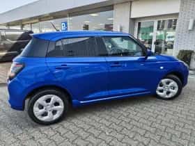Suzuki Swift (2025) thumbnail 5