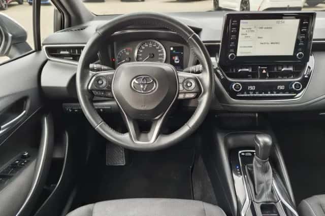 Toyota Corolla (2022) thumbnail 9