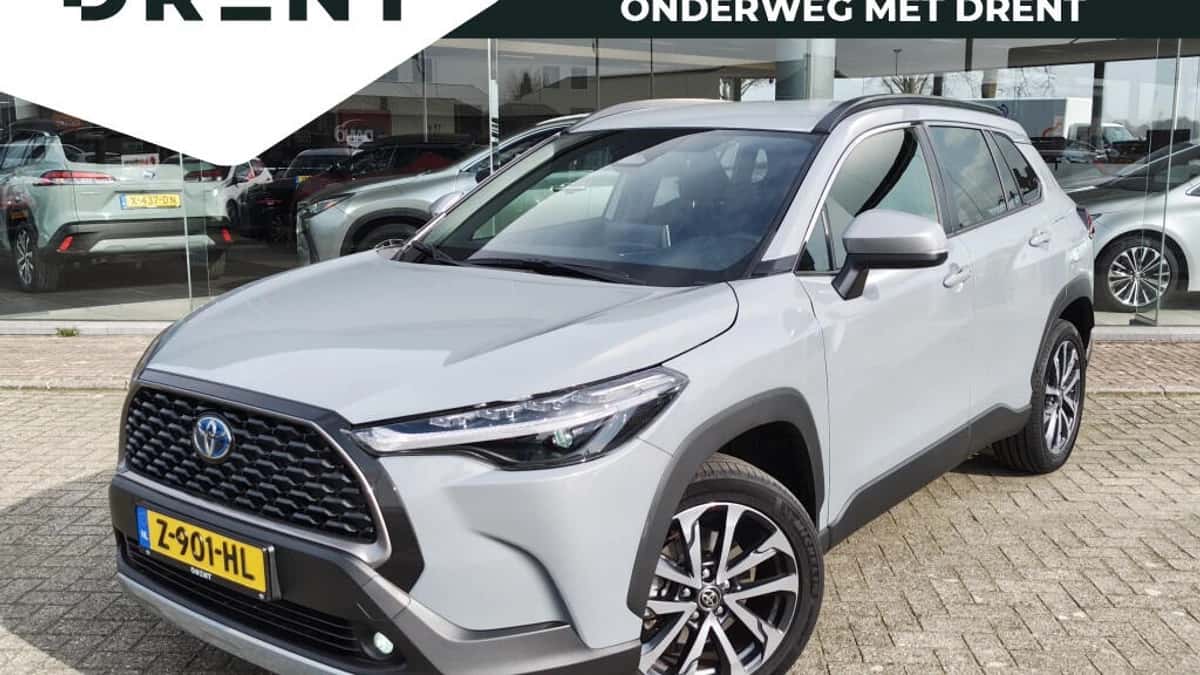 Toyota Corolla (2023) — foto 1