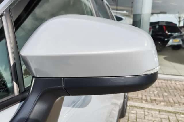 Toyota Corolla (2023) thumbnail 38