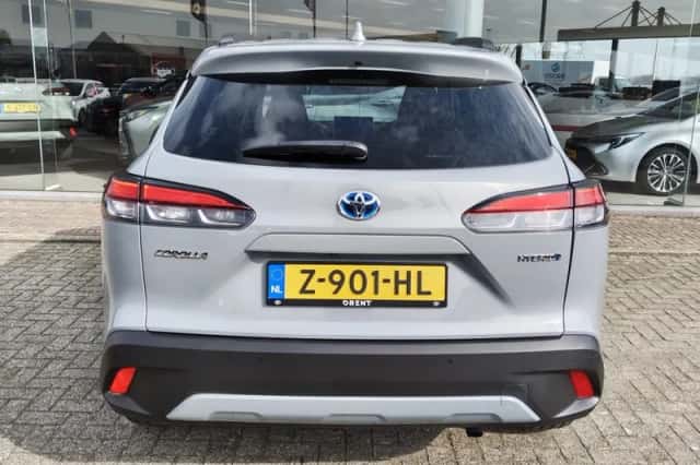 Toyota Corolla (2023) thumbnail 7