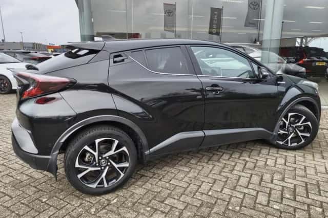 Toyota C-HR (2020) thumbnail 5