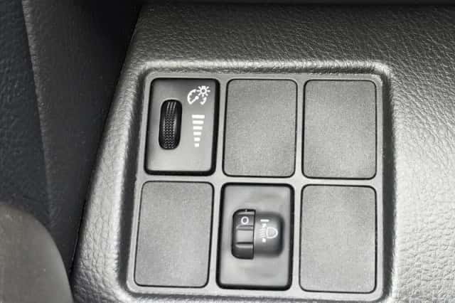 Toyota RAV4 (2010) thumbnail 21