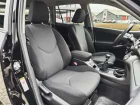 Toyota RAV4 (2010) thumbnail 25