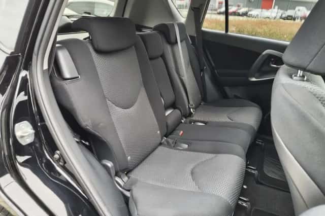 Toyota RAV4 (2010) thumbnail 27