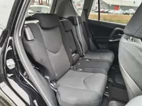 Toyota RAV4 (2010) thumbnail 27