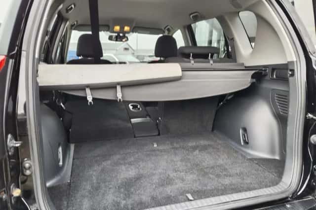 Toyota RAV4 (2010) thumbnail 29