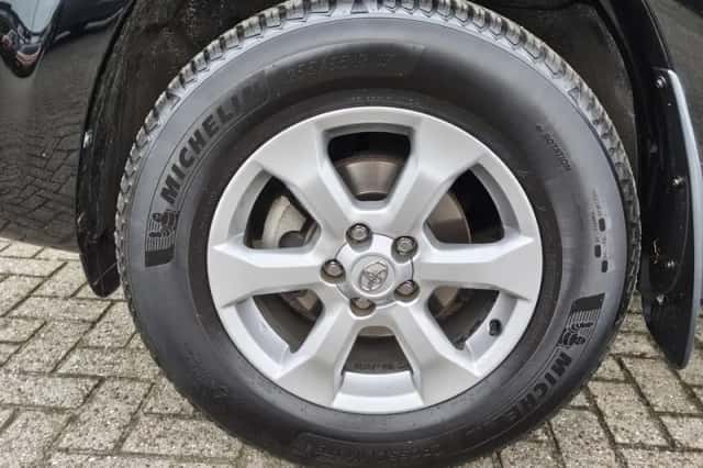 Toyota RAV4 (2010) thumbnail 34