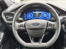 Ford Kuga (2023) thumbnail 12
