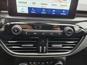 Ford Kuga (2023) thumbnail 22