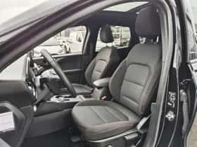 Ford Kuga (2023) thumbnail 32