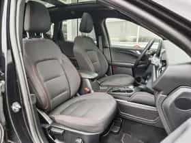 Ford Kuga (2023) thumbnail 33