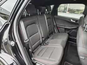 Ford Kuga (2023) thumbnail 35