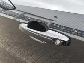 Ford Kuga (2023) thumbnail 41