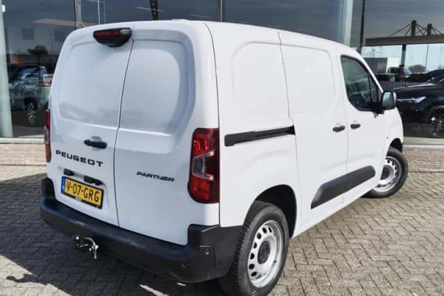 Peugeot Partner (2024) thumbnail 4