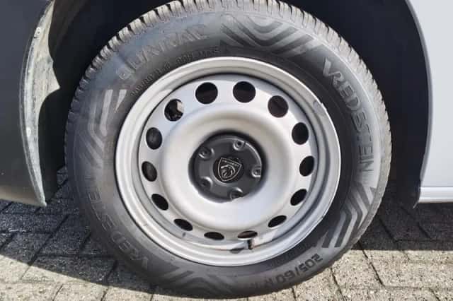 Peugeot Partner (2024) thumbnail 39