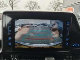 Toyota C-HR (2019) thumbnail 19
