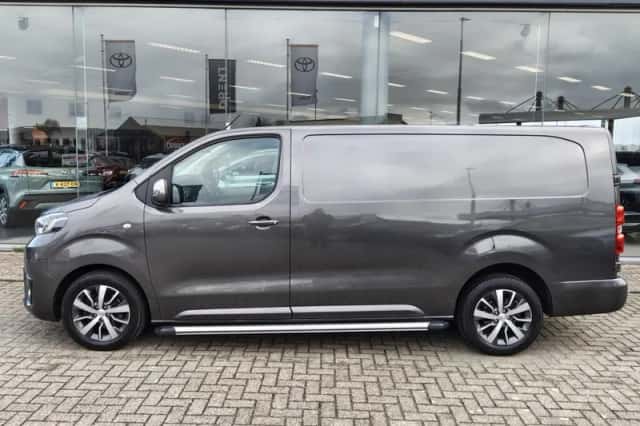 Toyota Proace (2020) thumbnail 3