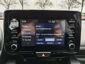 Toyota Yaris (2021) thumbnail 16