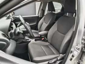Toyota Yaris (2021) thumbnail 23