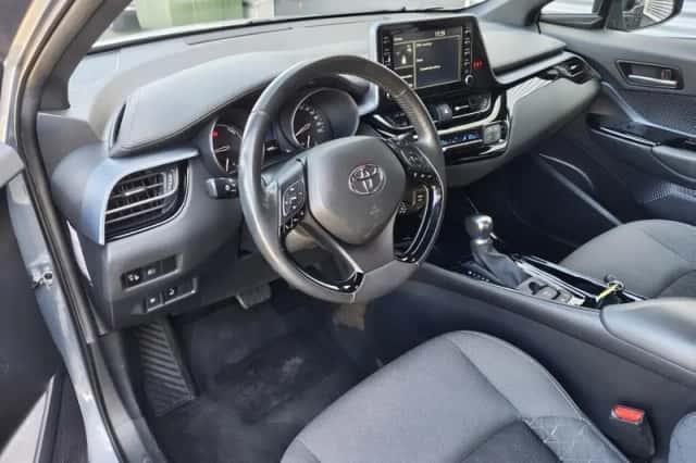 Toyota C-HR (2020) thumbnail 28