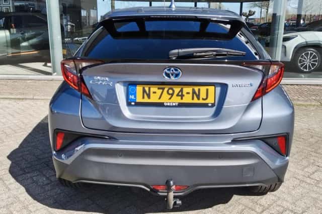 Toyota C-HR (2020) thumbnail 7