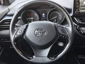 Toyota C-HR (2020) thumbnail 10