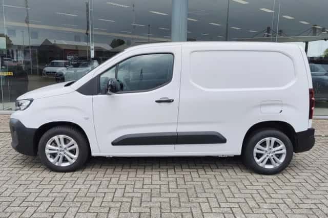 Peugeot Partner (2024) thumbnail 3