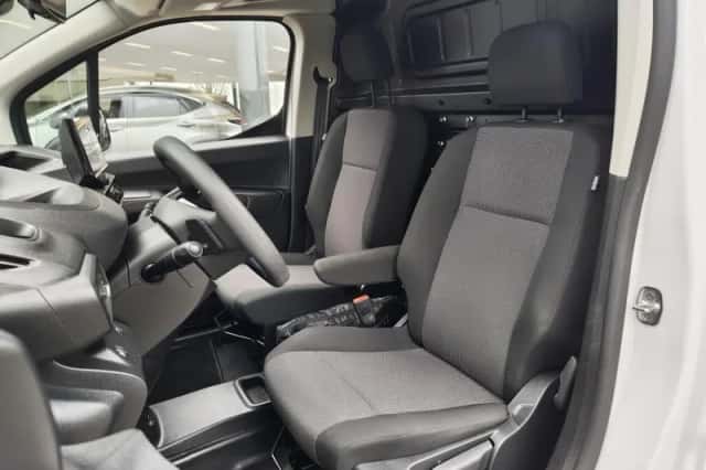 Peugeot Partner (2024) thumbnail 29