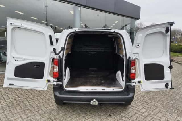Peugeot Partner (2024) thumbnail 32