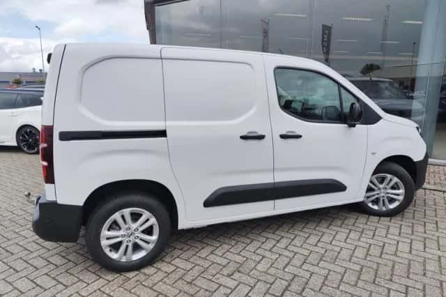 Peugeot Partner (2024) thumbnail 5