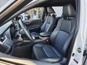 Toyota RAV4 (2025) thumbnail 27