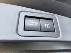 Toyota Corolla (2020) thumbnail 35