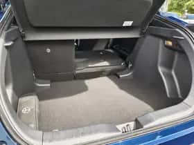 Toyota C-HR (2024) thumbnail 31