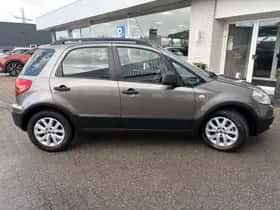 Fiat Sedici (2011) thumbnail 5