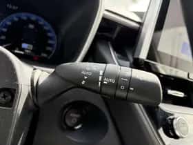 Toyota Corolla (2025) thumbnail 13