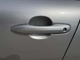 Toyota Corolla (2025) thumbnail 32