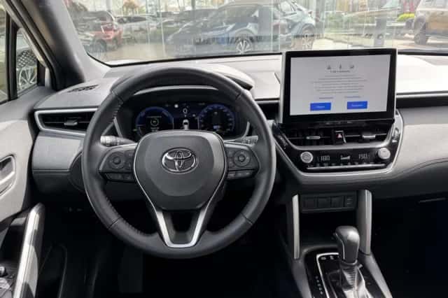 Toyota Corolla (2025) thumbnail 8