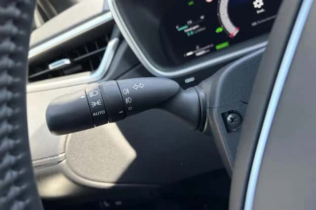 Toyota Corolla (2024) thumbnail 13